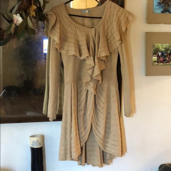 Cardigan - Picture 2 of 8